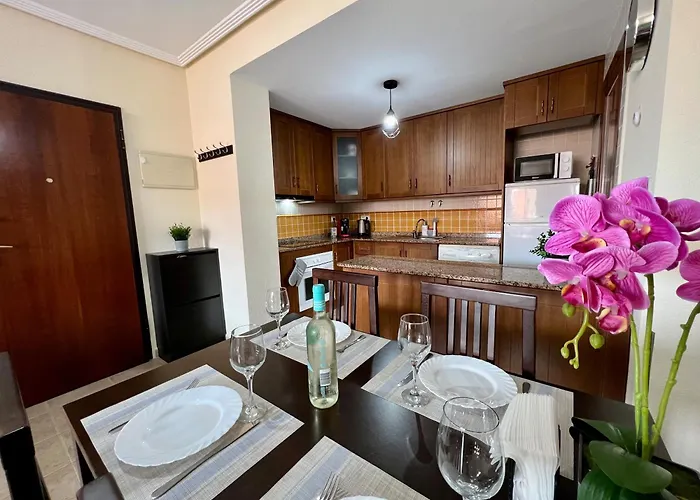 2bdr Apartment *